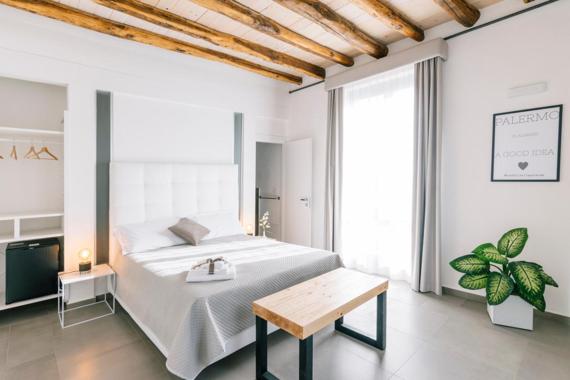 Apartamento Bnb Dolcevita Gold Palermo Exterior foto